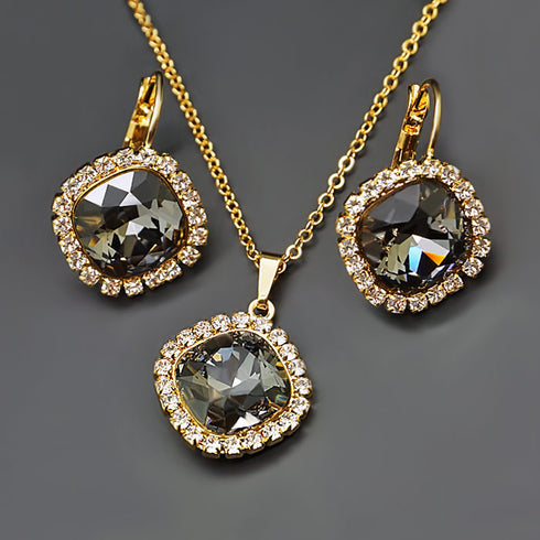 Комплект "Apžilbinošs Spīdums III (Silver Night)" с кристаллами Swarovski™